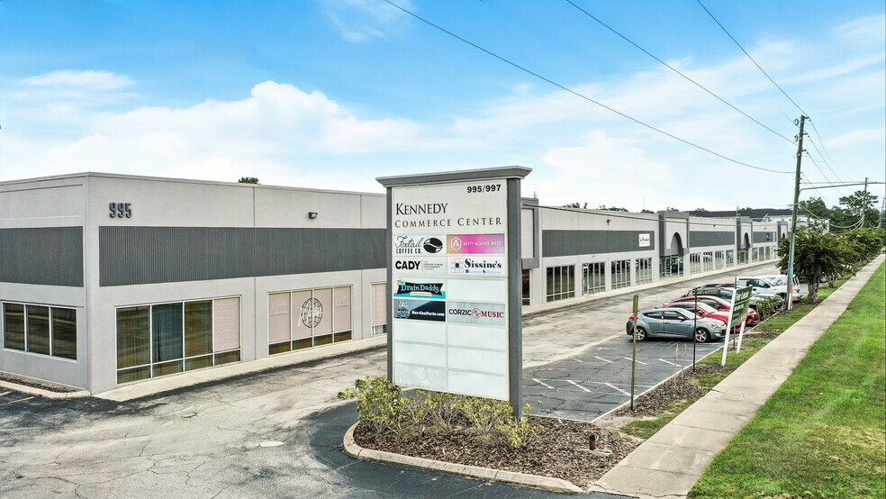 More Photos Of 997 W Kennedy Blvd, Orlando Unknown For Lease