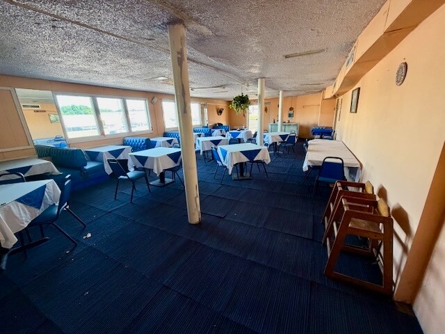 More Photos Of 4020 Midland Blvd, Fort Smith Restaurant For Lease