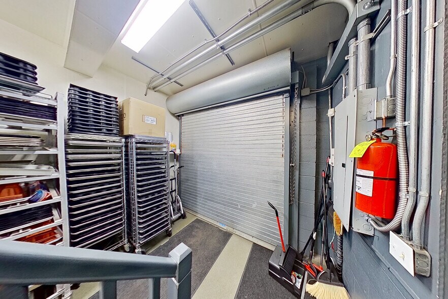 More Photos Of 62 W Inman Ave, Rahway Flex For Lease