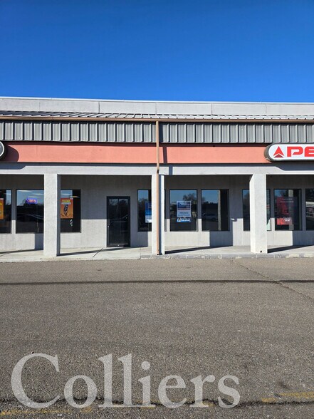 More Photos Of 615-671 Blue Lakes Blvd N, Twin Falls Freestanding For Lease