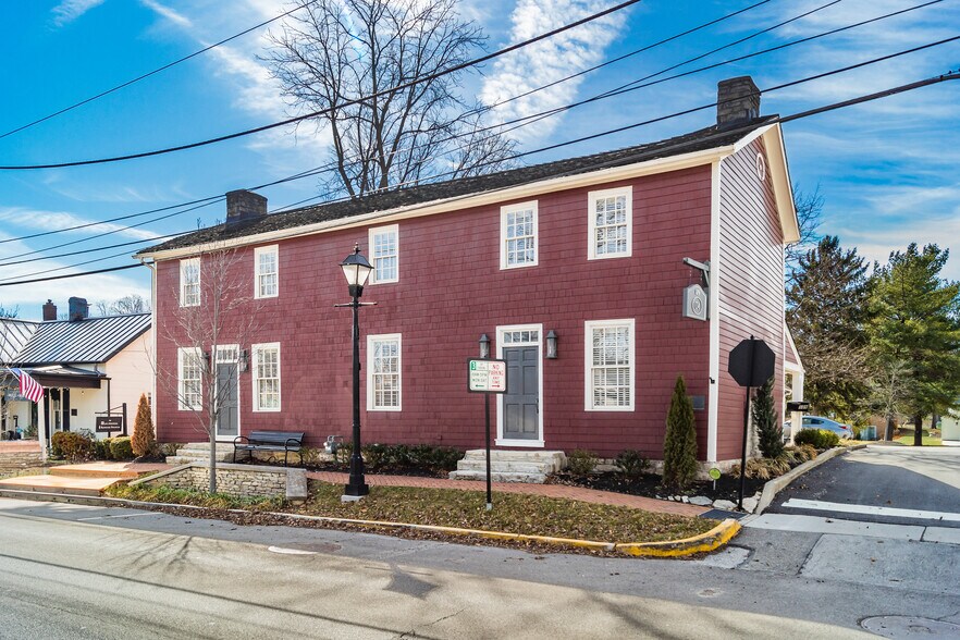 More Photos Of 109 S High St, Dublin Loft Creative Space For Sale