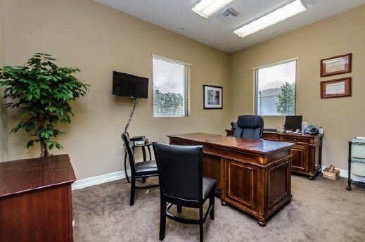 More Photos Of 711 Ciara Creek Cv, Longwood Medical For Lease