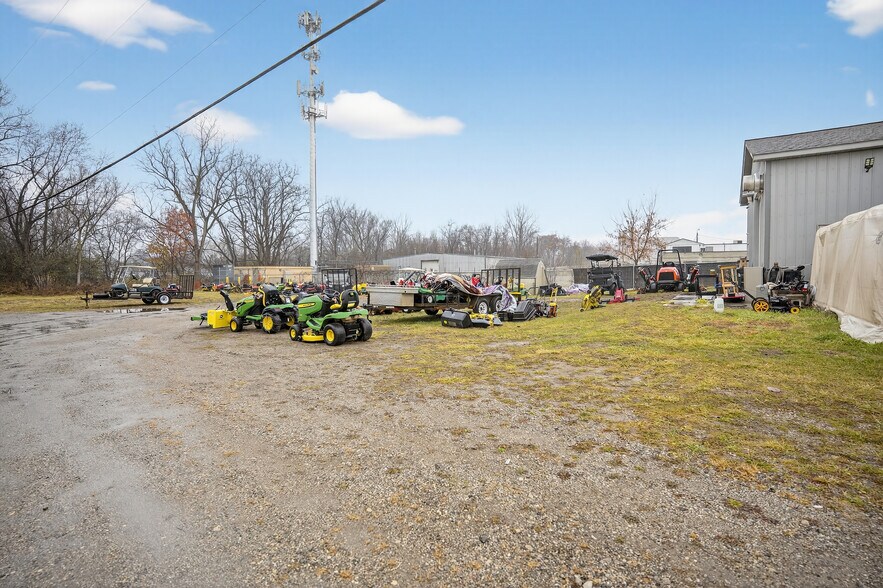 More Photos Of 4057 Commerce Dr, Flushing Industrial For Sale