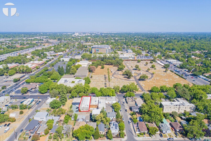 More Photos Of 2572 21st St, Sacramento Freestanding For Lease