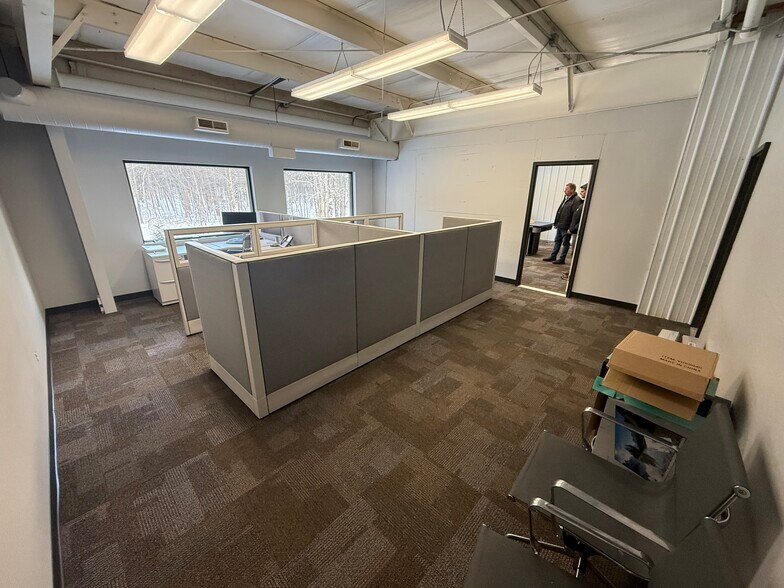 More Photos Of 6189 Blue Star Hwy, Saugatuck Manufacturing For Lease