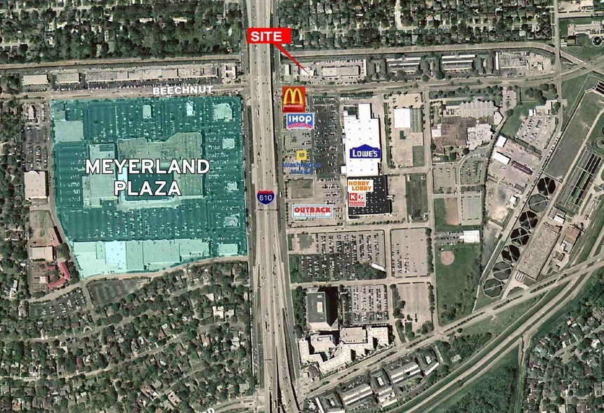 More Photos Of 4672-4676 Beechnut St, Houston Storefront For Lease