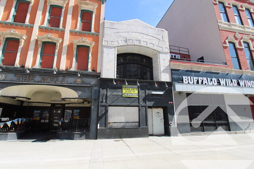 Primary Photo Of 1224 Randolph Rd, Detroit Restaurant For Sale
