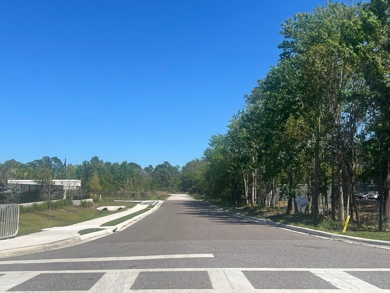 Primary Photo Of 12528 Colonial dr, Orlando Land For Sale