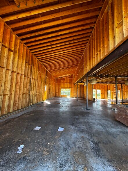 More Photos Of 15634 Main St, Hesperia Storefront For Lease