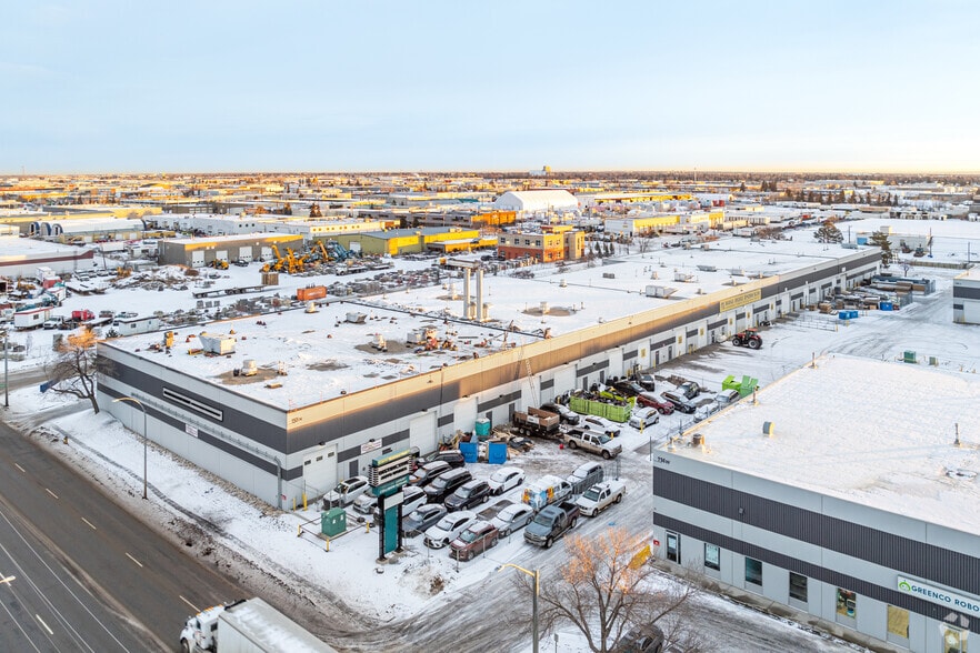 More Photos Of 15403-15535 115A Av NW, Edmonton Warehouse For Lease