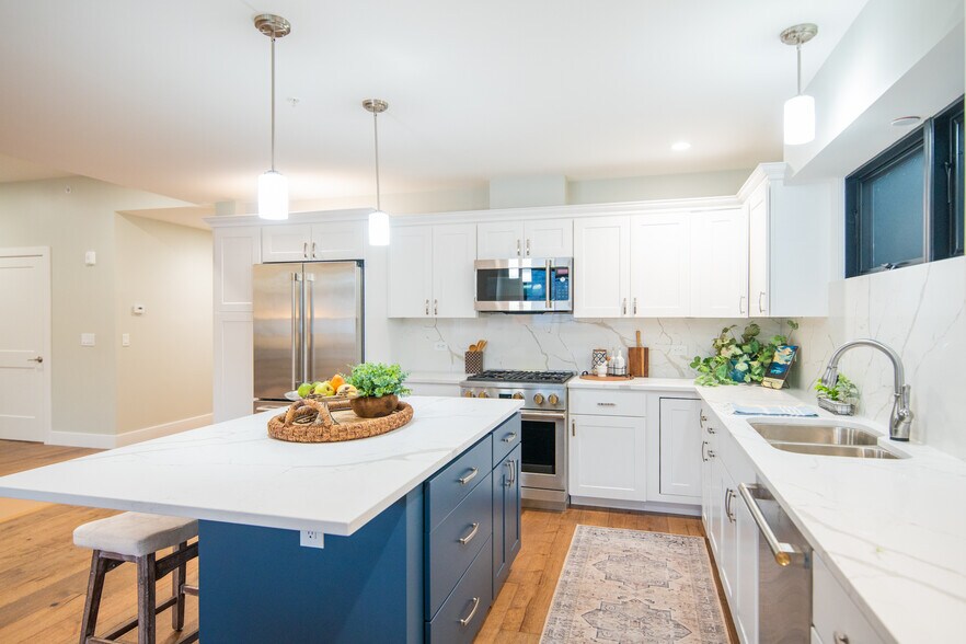 More Photos Of 1 Kurosaka Ln, Lake George Apartments For Sale