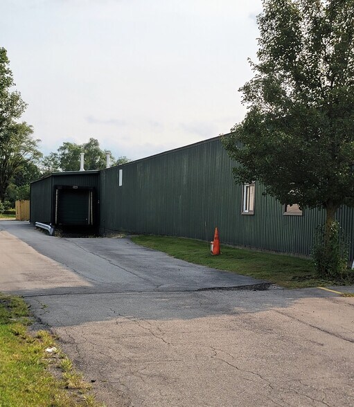 More Photos Of 6071 Jackson Rd, Ann Arbor Distribution For Sale