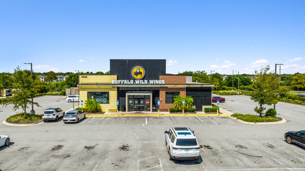 More Photos Of 4594 Tropea Way, Jacksonville Restaurant For Sale