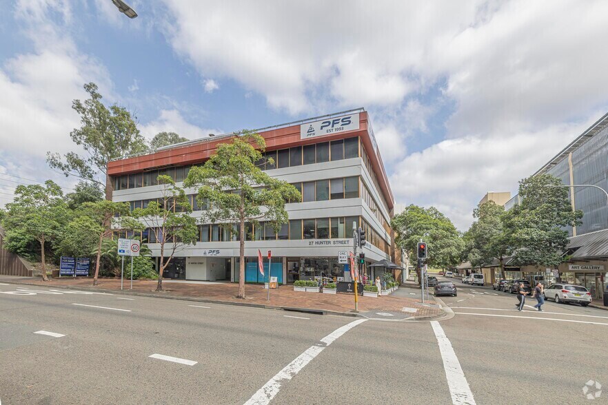 More Photos Of 27 Hunter St, Parramatta Office For Lease