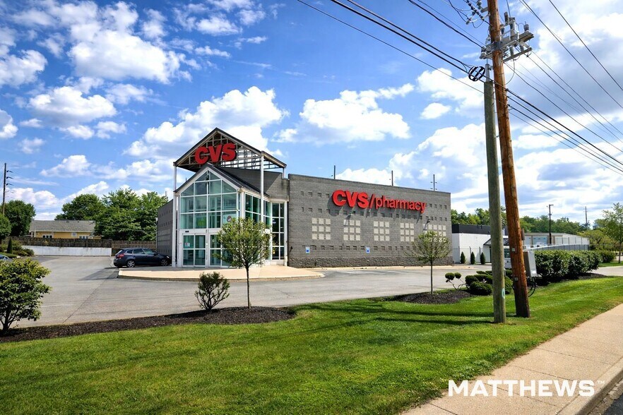 More Photos Of 3808 E Washington St, Indianapolis Drugstore For Sale