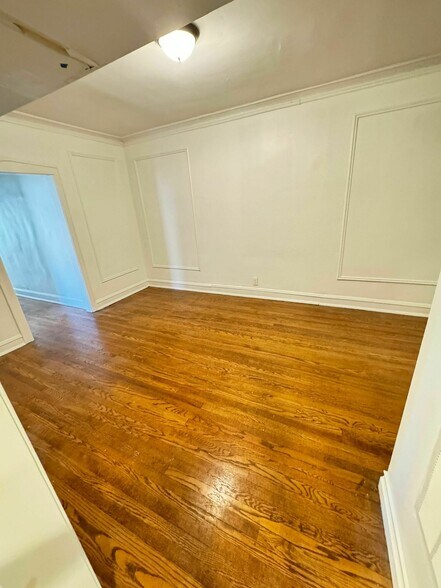 More Photos Of 7250 S Merrill Ave, Chicago Apartments For Sale