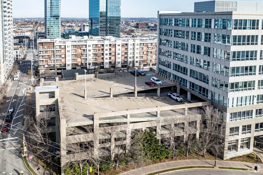 More Photos Of 1600 Division St, Nashville Office Residential For Lease