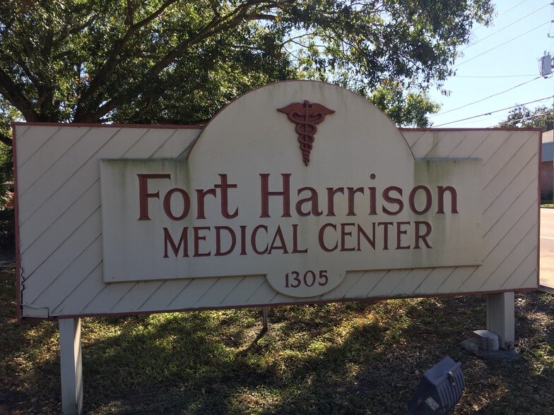 More Photos Of 1305 S Fort Harrison Ave, Clearwater Medical For Sale