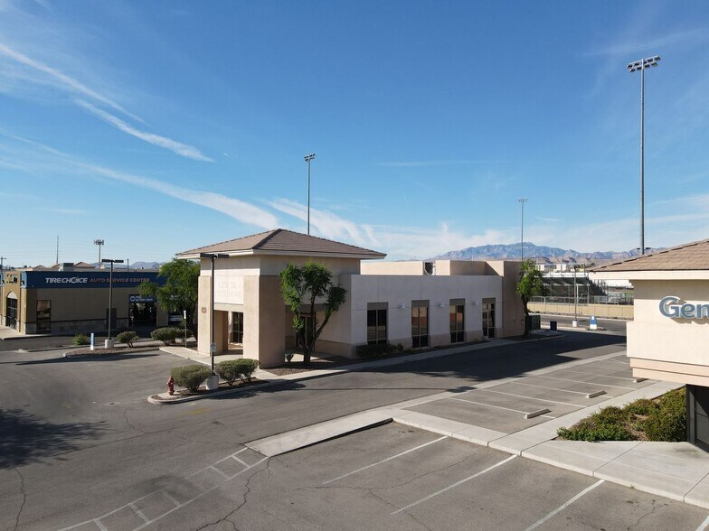 More Photos Of 5547 S Rainbow Blvd, Las Vegas Bank For Lease