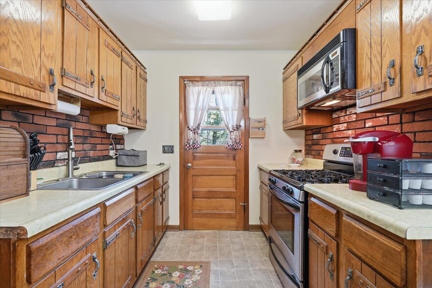 More Photos Of 111 Mountain Springs Rd, Milford Land For Sale