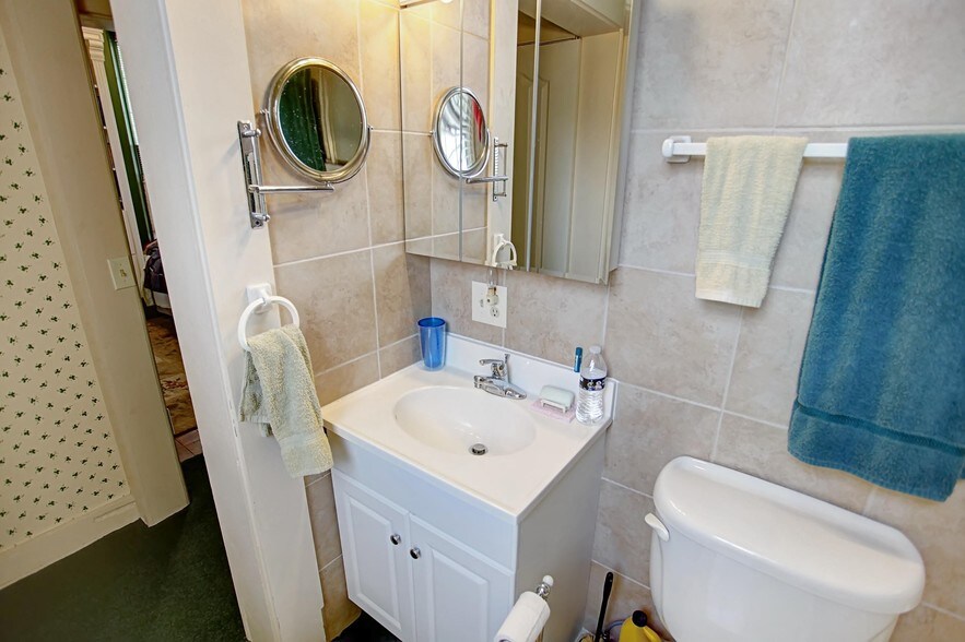 More Photos Of 80 W State St, Springboro Hospitality For Sale