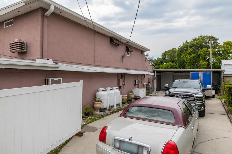More Photos Of 2865 E Bay Dr, Largo General Retail For Sale