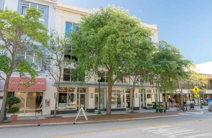More Photos Of 1962 Main St, Sarasota Office For Sale