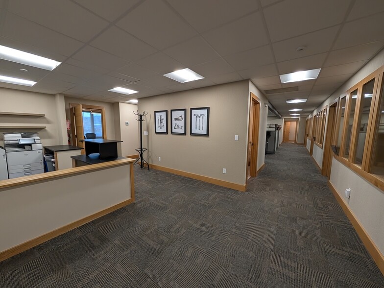 More Photos Of 5616 Third Ave, Ferndale Medical For Lease