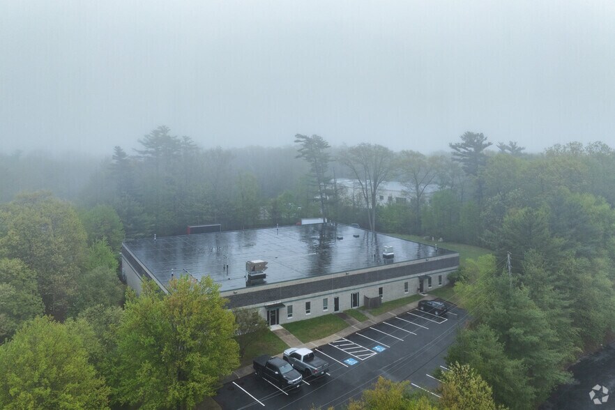 More Photos Of 41 Sharp St, Hingham Warehouse For Lease