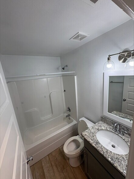 More Photos Of 1621 S Q St, Fort Smith Apartments For Sale