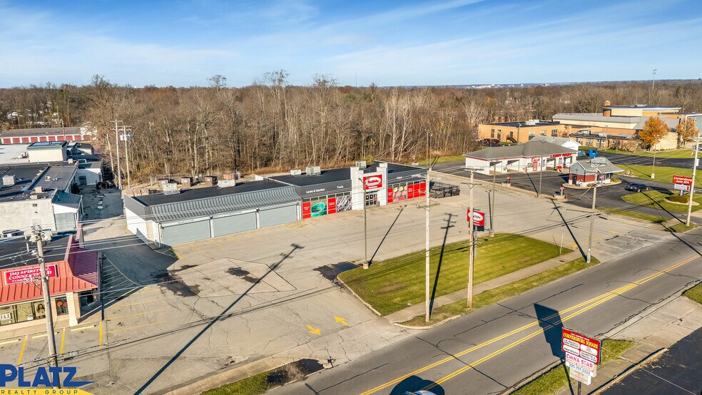 More Photos Of 3408-3410 Canfield Rd, Youngstown Storefront For Lease