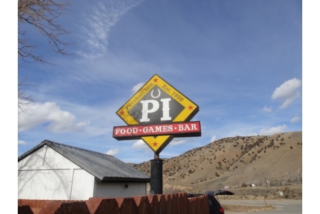 More Photos Of 146 1st Ave, Parshall Bar For Sale