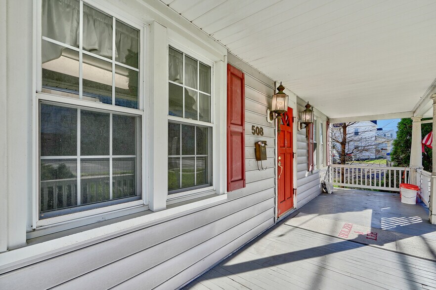 More Photos Of 508 Fairmount Ave, Towson Specialty For Sale