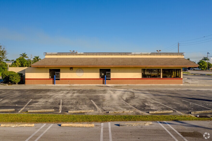More Photos Of 860 S Main St, Belle Glade Fast Food For Lease
