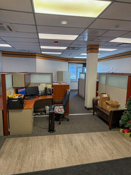More Photos Of 323 W Galena Blvd, Aurora Office For Sale
