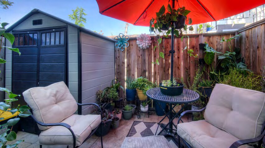 More Photos Of 402 N Poplar Ave, Fresno Apartments For Sale