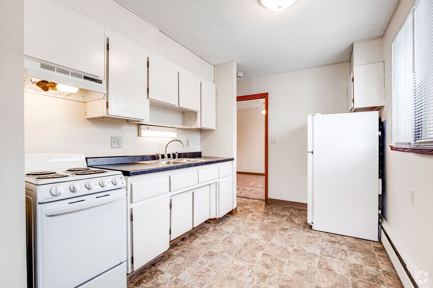 More Photos Of 1634-1642 Eustis St, Lauderdale Apartments For Sale