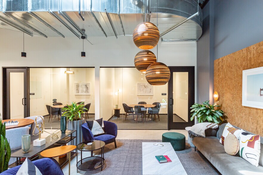 More Photos Of 1212 Broadway Plz, Walnut Creek Coworking Space