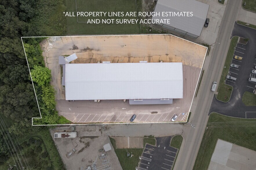 More Photos Of 650 Walton Dr, Farmington Storefront Retail Office For Sale