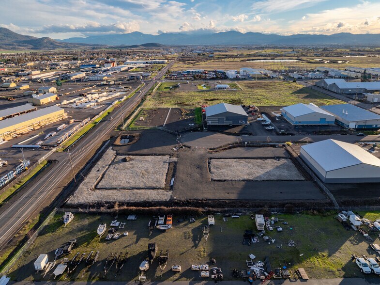 More Photos Of 1921 Bobcat Way, White City Land For Sale