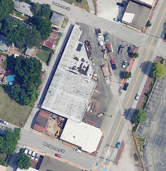 More Photos Of 1001-1005 N 2nd St, Saint Charles Warehouse For Sale