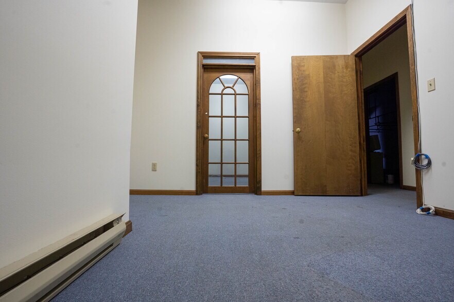 More Photos Of 82 S Main St, Concord Freestanding For Sale