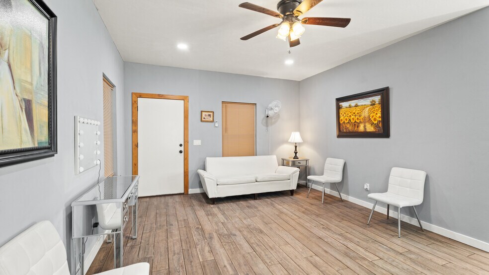 More Photos Of 20500 N 2810 Rd, Kingfisher Lodge Meeting Hall For Sale