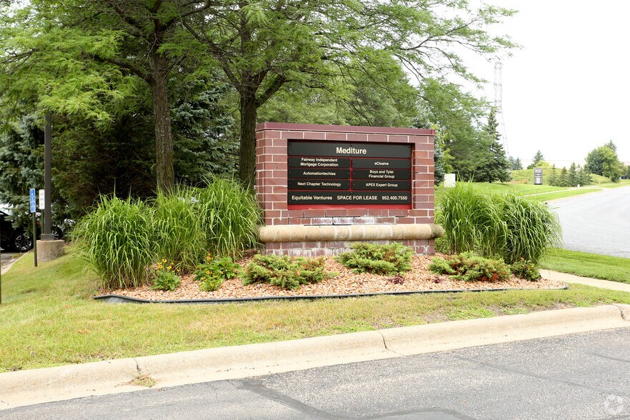 More Photos Of 7700 Equitable Dr, Eden Prairie Office For Lease