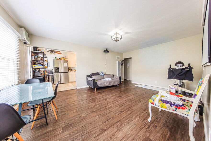 More Photos Of 650 W Wilson Ave, Glendale Apartments For Sale