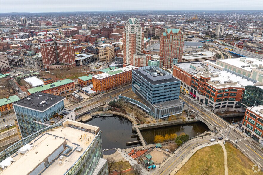 More Photos Of 10 Memorial Blvd, Providence Office For Lease