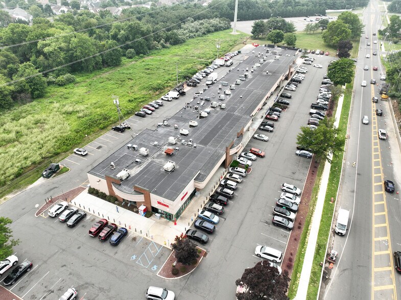 Primary Photo Of 337 Applegarth Rd, Monroe Township Unknown For Lease