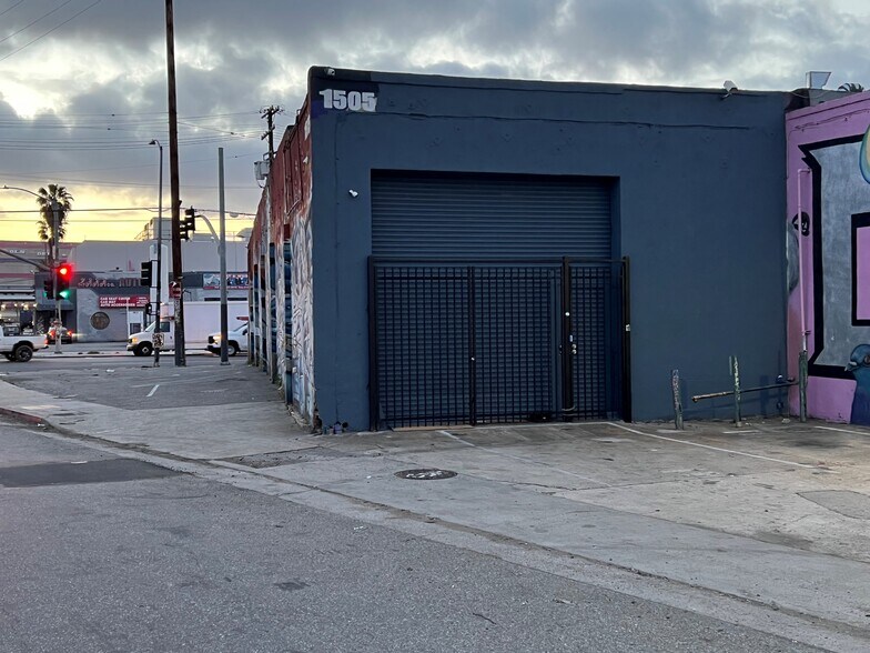 More Photos Of 1505-1515 S Santa Fe Ave, Los Angeles Warehouse For Lease