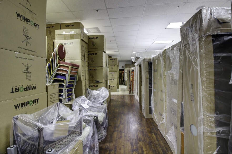 More Photos Of 3226 Hillcroft St, Houston Freestanding For Sale