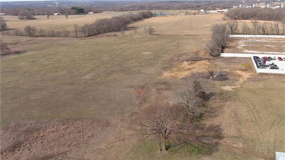 More Photos Of TBD W 412 Henri De Tonti & Liberty Avenue, Springdale Land For Sale